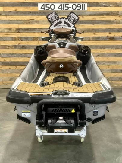 2018 BRP SEA-DOO GTX LIMITED 300 H.P + IBR + VTS + AUDIO PREMIUM + 3 PASSAGERS + 147 HR + RARE & A1 