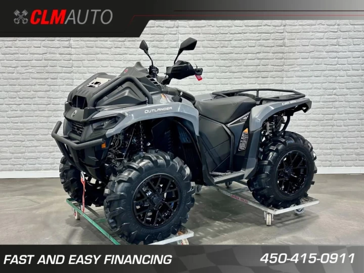 2026 BRP CAN-AM OUTLANDER X-MR 700 EFI + 4WD + DPS + SEULEMENT 815 KM + GARANTIE B.E.S.T 2030 + RARE & A1 