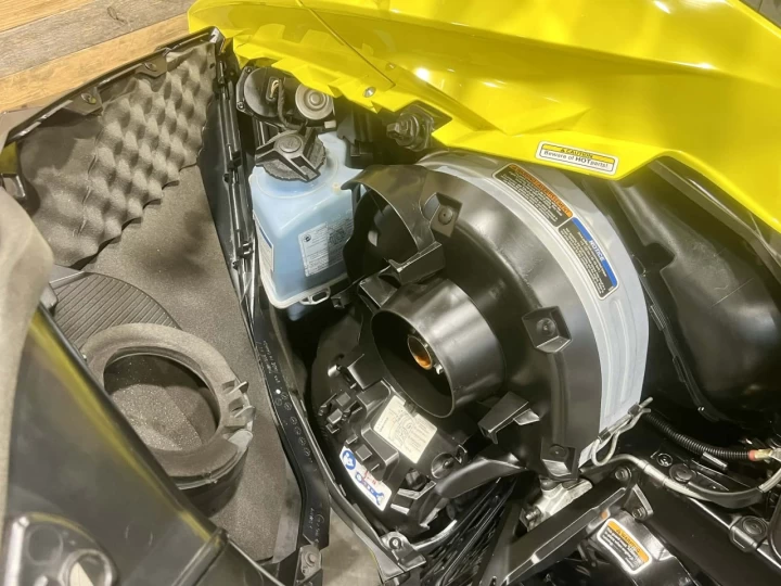 2022 BRP SKI-DOO RENEGADE X-RS 850 E-TEC 137''+ REV GEN4 + COULEUR RARE & CONDITION A1 