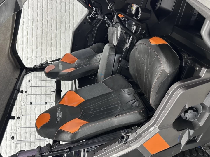 2018 POLARIS GENERAL 1000 EFI VERSION DELUXE + 4WD + E.P.S + AUDIO + FOX + MAGS + BIEN ÉQUIPÉE 