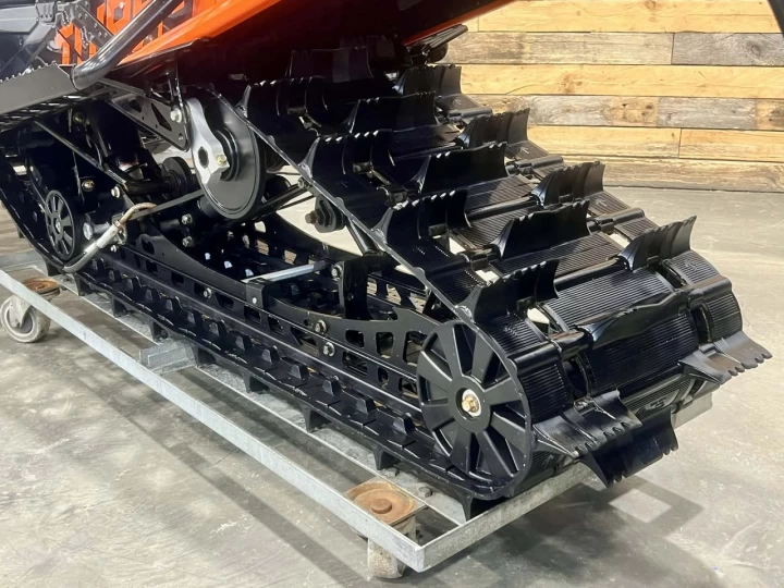 2021 YAMAHA SIDEWINDER TURBO X-TX LE 146'' + FOX QS3 + SEULEMENT 8093 KM + COULEUR RARE 