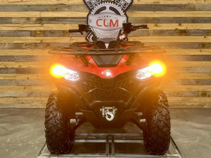2023 CF MOTO C-FORCE 400 LX EFI + 4X4 + E.P.S + SEULEMENT 1349 KM 