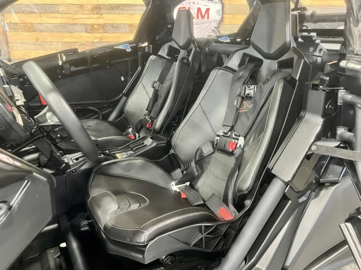 2024 BRP CAN-AM MAVERICK MAX X3 X-DS TURBO RR 200 HP + 4X4 + DPS + FOX + PLUSIEURS OPTIONS $$$ 
