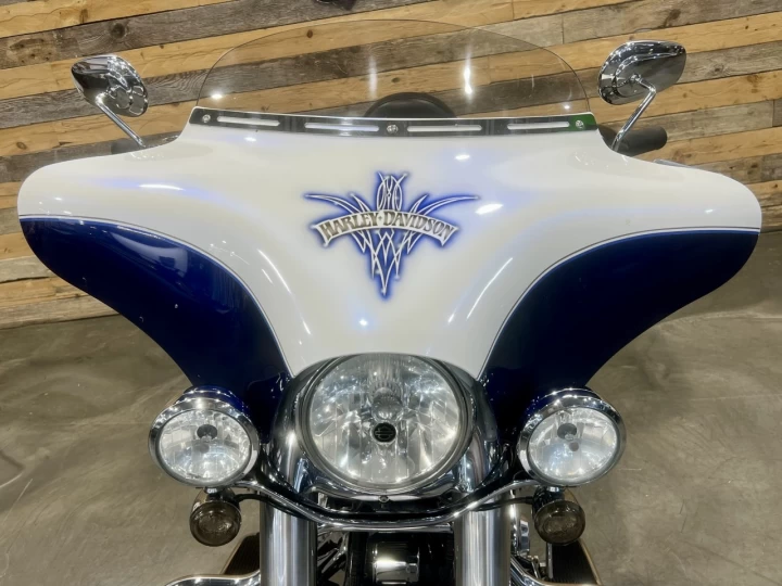 2006 HARLEY DAVIDSON FLSTN SOFTAIL DELUXE + LOOK UNIQUE & CUSTOM + ROUE AVANT 21'' + AUBAINE $$$ 