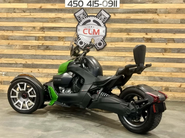2019 BRP CAN-AM SPYDER / RYKER RALLY 900 ACE EFI + SEULEMENT 4995 KM + BEAUCOUP D'OPTIONS AJOUTER $$$ + CONDITION IMPECCABLE A1 