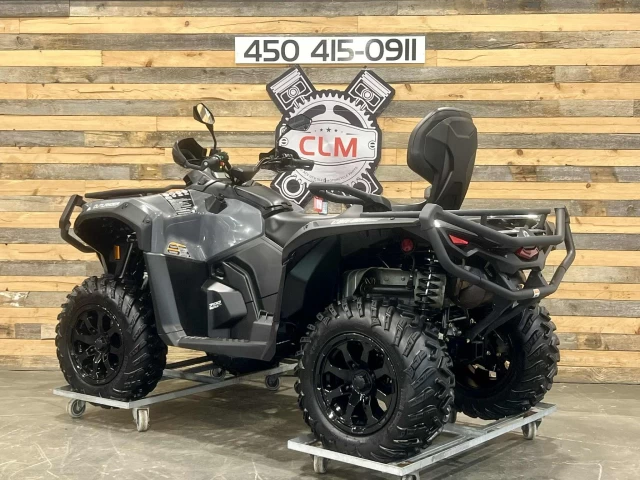 BRP CAN-AM OUTLANDER MAX XT 700 EFI + DPS + 4X4 + SEULEMENT 564 KM + RARE & CONDITION A1  2024
