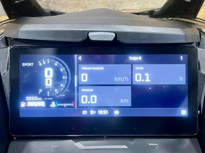 2025 BRP SKI-SOO RENEGADE ENDURO 900 ACE ITC 137'' + REV GEN5 + GARANTIE B.E.S.T + SEULEMENT 3680 KM 