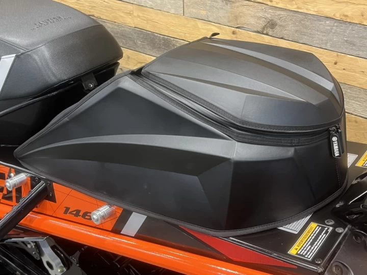 2021 YAMAHA SIDEWINDER TURBO X-TX LE 146'' + FOX QS3 + SEULEMENT 8093 KM + COULEUR RARE 