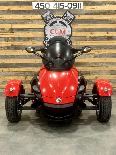 2009 BRP CAN-AM SPYDER ROADSTER SE-5 (SEMI-AUTOMATIQUE) + 86145 KM + DOSSIER PASSAGER 