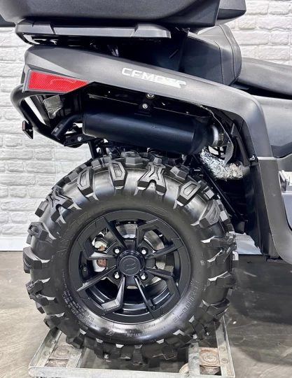 2025 CF MOTO C-FORCE 600 EFI TOURING + EPS + 4WD + SEULEMENT 136 KM + GARANTIE 2030 + RARE & IMPECCABLE A1 