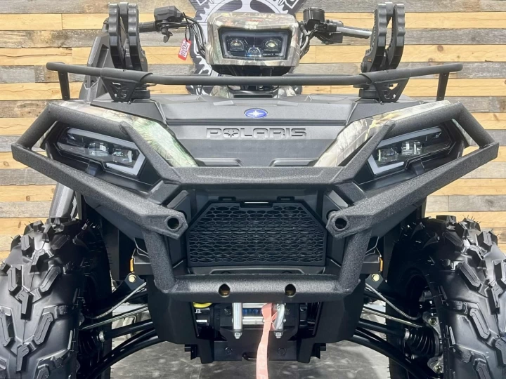 2024 POLARIS SPORTSMAN XP 1000 EFI EDITION HUNTER / CHASSEUR + CAMO + 4X4 + EPS + SEULEMENT 4 KM + TOUTE ÉQUIPÉE + RARE & A1 