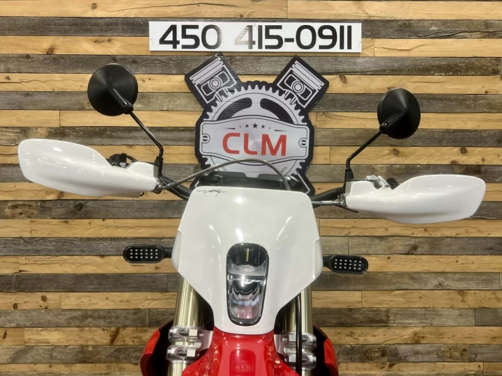 2025 STARK FUTURE VARG EX 60 HP @ 80 HP + LÉGALE SUR LA ROUTE + NEUF 0 KM + GARANTIE 2 ANS 