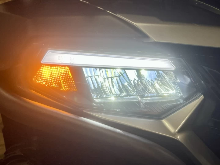 2022 CF MOTO C-FORCE 600 TOURING + 4X4 + EPS + SEULEMENT 616 KM + GARANTIE FEVRIER 2027 + CONDITION A1 