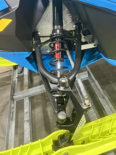 2018 BRP SKI-DOO RENEGADE BACKCOUNTRY X 850 E-TEC 146'' X 2'' + REV GEN4 + COULEUR RARE 