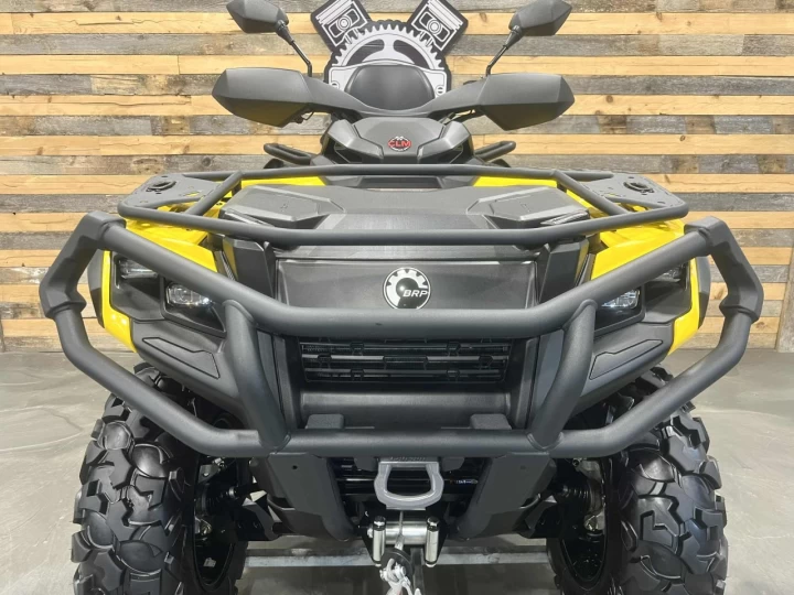 2024 BRP CAN-AM OUTLANDER MAX XT 700 EFI + DPS + 4X4 + SEULEMENT 348 KM + CONDITION A1 