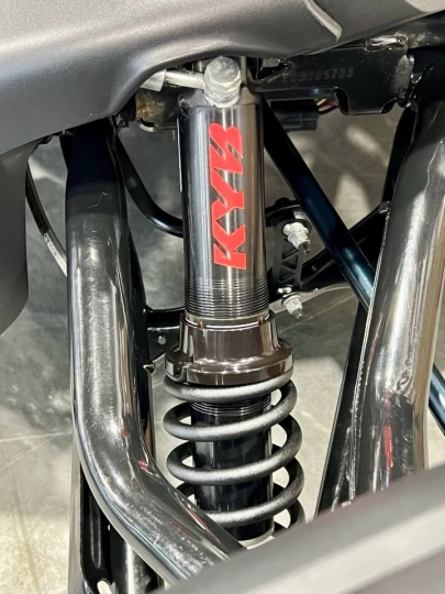 2022 BRP CAN-AM RYKER RALLY 900 + BANC PASSAGER & DOSSIER + PARE-BRISE + AKRAPOVIC + 4385 KM 
