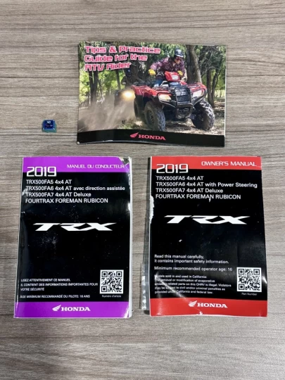 2019 HONDA TRX FOREMAN RUBICON 500 DELUXE + 4WD + POWER STEERING + SEULEMENT 790 KM + IMPECCABLE & RARE 