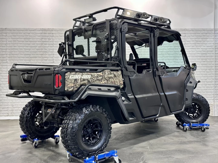2017 BRP CAN-AM DEFENDER MAX-CREW HD-10 + DPS + 4WD + 6 PASSAGERS + RARE & A1 