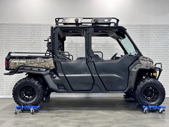 2017 BRP CAN-AM DEFENDER MAX-CREW HD-10 + DPS + 4WD + 6 PASSAGERS + RARE & A1 