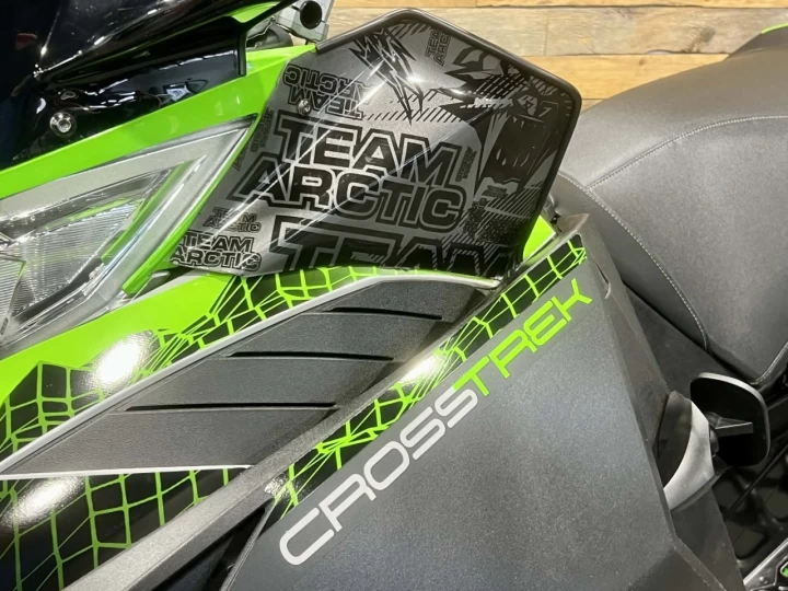 2018 ARCTIC CAT XF 7000 CROSSTREK 137'' + C-TEC4 + 18255 KM + ROLLERSKI + MODELE RARE & CONDITION A1 