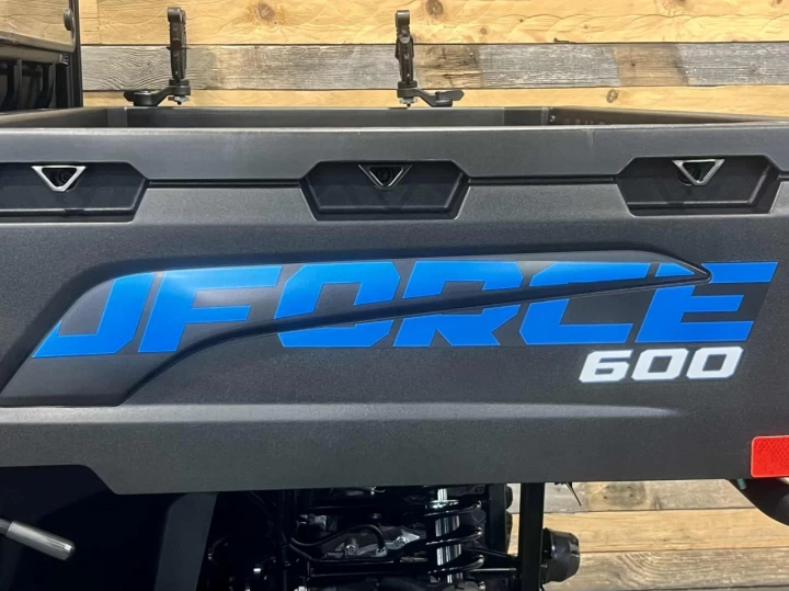 2023 CF MOTO U-FORCE 600 EFI + 4X4 + EPS + SEULEMENT 337 KM + BEAUCOUP D'ÉQUIPEMENTS $$$ + GARANTIE 