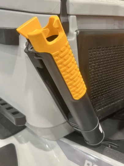 2025 BRP SEA-DOO FISH PRO 170 HP EDITION TROPHY + IBR + VTS + IDF + GPS + AUDIO + TECH PKG + COOLER + 4 HR + COULEUR & MODELE RARE + A1 