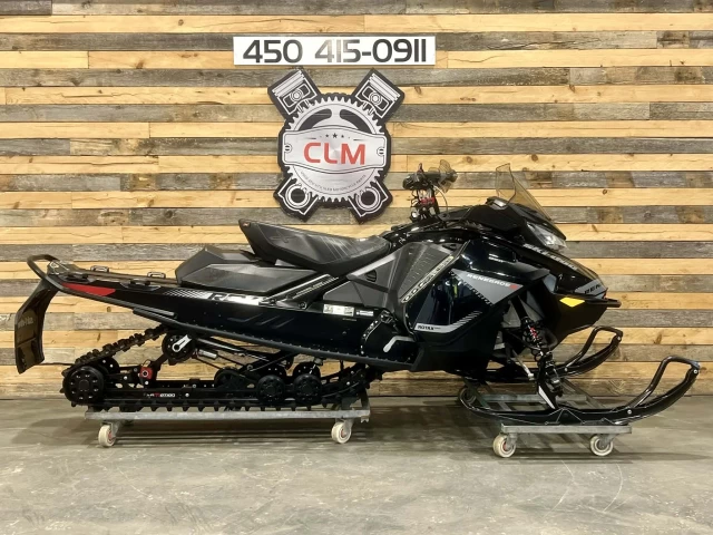 BRP SKI-DOO RENEGADE X 850 E-TEC 137'' + REV GEN4 + 14528 KM + CONDITION IMPECABLE A1  2019