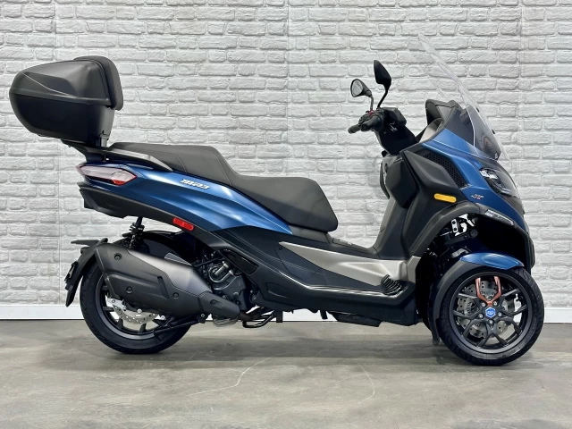 PIAGGIO MP3 530 HPE VERSION EXCLUSIVE + A.B.S + SEULEMENT 640 KM + MODE RARE & A1  2024