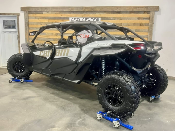 2023 BRP CAN-AM MAVERICK MAX X3 DS TURBO 135 HP + DPS + 4X4 + SEULEMENT 375 KM + CONDITION A1 