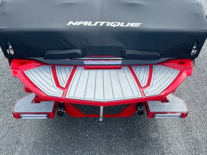 2022 SUPER AIR NAUTIQUE G23 + TOUTES OPTIONS $$$ + REMORQUE DLX + SEULEMENT 105 HR 