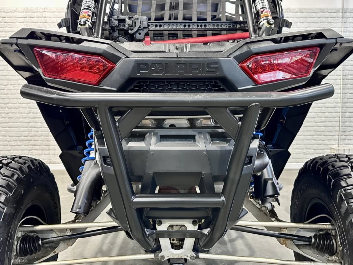 2015 POLARIS RZR4 1000 EFI + 4WD + EPS + 4 PASSAGERS + BEAUCOUP D'ÉQUIPEMENTS $$$ + RARE & A1 