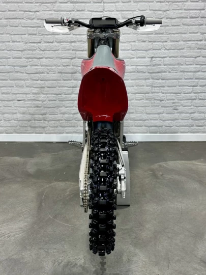 2026 STARK FUTURE VARG 1..2 MX ALPHA 80 H.P + 100% VE-MOTOCROSS ELECTRIQUE + UNITÉ DÉMO 70 HR + GARANTIE 2028 + RARE & A1 