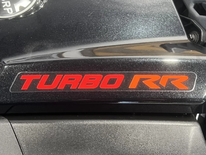 2024 BRP CAN-AM MAVERICK X3 X-RC TURBO ''RR'' 200 H.P + DPS + 4WD + 64'' + FOX + SEULEMENT 3784 KM + RARE & A1 