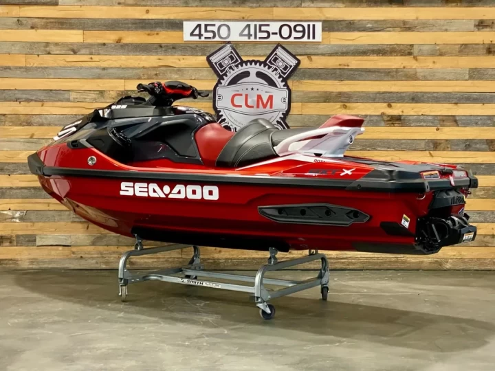 2024 BRP SEA-DOO RXT-X 325 H.P + IBR + VTS + AUDIO PREMIUM + 3 PASSAGERS + 43 HR + RARE & CONDITION A1 