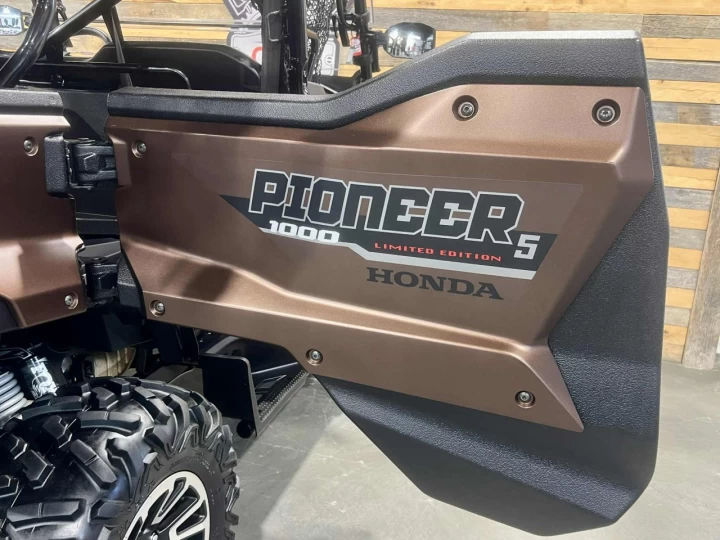 2020 HONDA PIONEER-5 1000 LIMITED EDITION + 4X4 + EPS + FOX + 5 PASSAGERS + 2447 KM SEULEMENT 