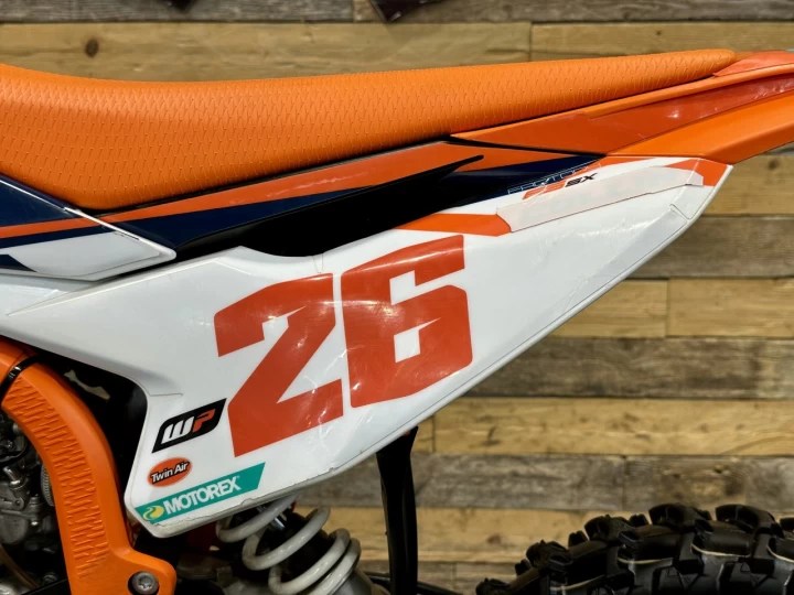 2024 KTM 65 SX + 2 TEMPS + SEULEMENT 58 HR + JEUNE / ENFANT MX - MOTOCROSS + RARE & A1 