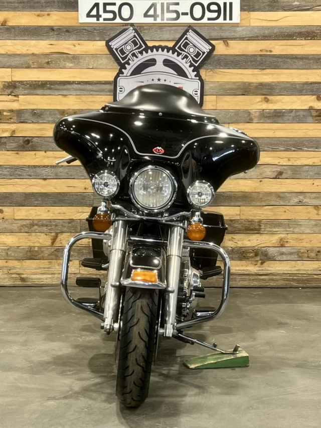 HARLEY-DAVIDSON FLHTC ELECTRA GLIDE CLASSIC + 96 ci = 1584 cc EFI + 92723 KM + RARE & A1  2011