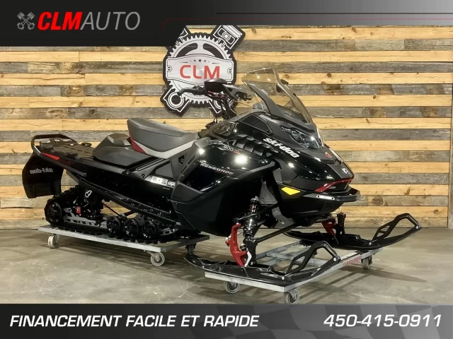BRP SKI-DOO RENEGADE ENDURO 900 ACE TURBO 130 H.P I.T.C 137'' + REV GEN5 + ECRAN COULEUR 10'' + GPS + AIR RIDE + SEULEMENT 2836 KM  2025