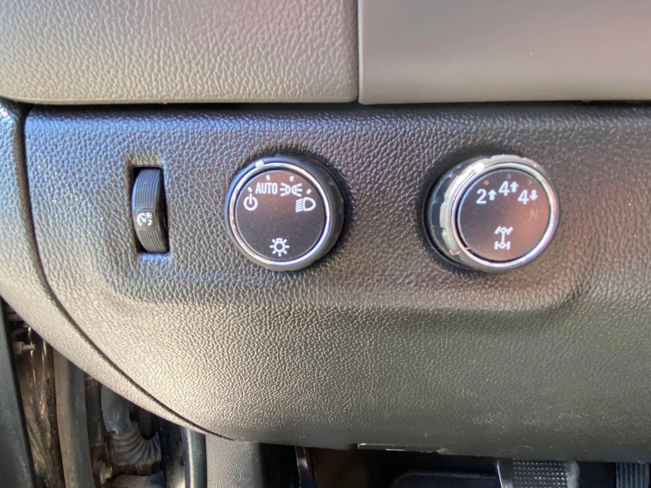 2017 CHEVROLET COLORADO LT V6 4X4 CREW CAB / BOITE DE 6 PIEDS  Image principale