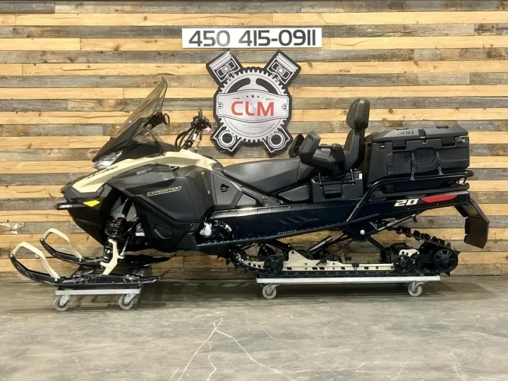 2023 BRP SKI-DOO EXPEDITION L.E EDITION LIMITÉE 900 ACE TURBO 130 HP + WT-WIDE TRACK 20" + BANC 2 PASSAGERS + COFFRE LINQ 