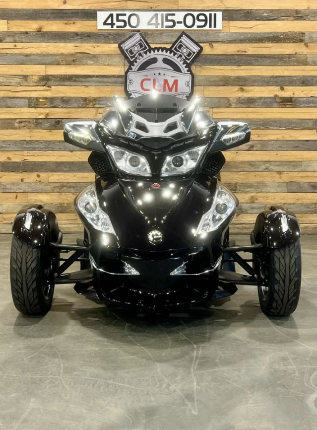 BRP CAN-AM SPYDER RT LIMITED SE-5 (semi-automatique) 61598 KM + RADIO + GPS + SUSPENSION A AIR + ENSEMBLE CHROME  2013