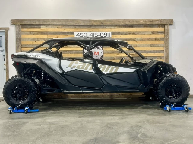 BRP CAN-AM MAVERICK MAX X3 DS TURBO 135 HP + DPS + 4X4 + SEULEMENT 375 KM + CONDITION A1  2023