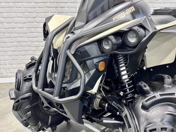 2022 BRP CAN-AM RENEGADE X-MR 650 EFI + 4WD + DPS + FOX + GORILLA 30'' + 2929 KM SEULEMENT + RARE & A1 