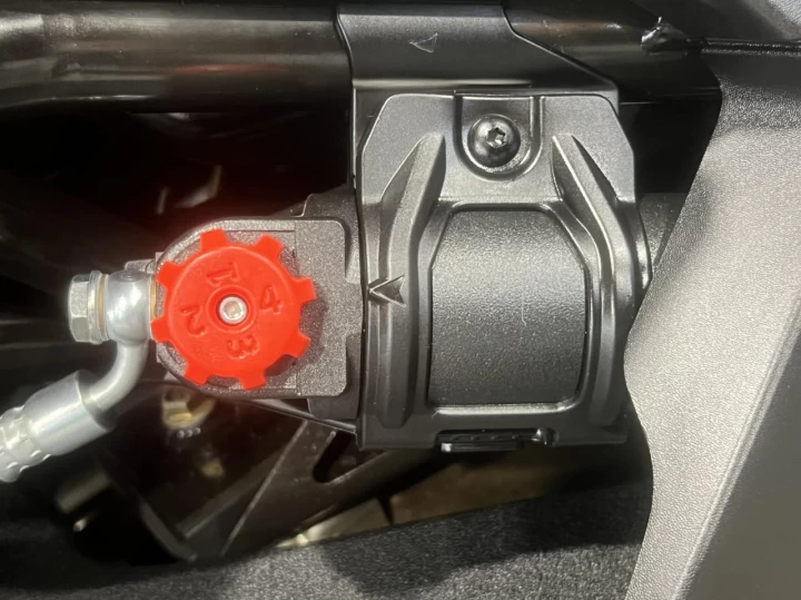 2019 BRP CAN-AM SPYDER / RYKER RALLY 900 ACE EFI + SEULEMENT 4995 KM + BEAUCOUP D'OPTIONS AJOUTER $$$ + CONDITION IMPECCABLE A1 