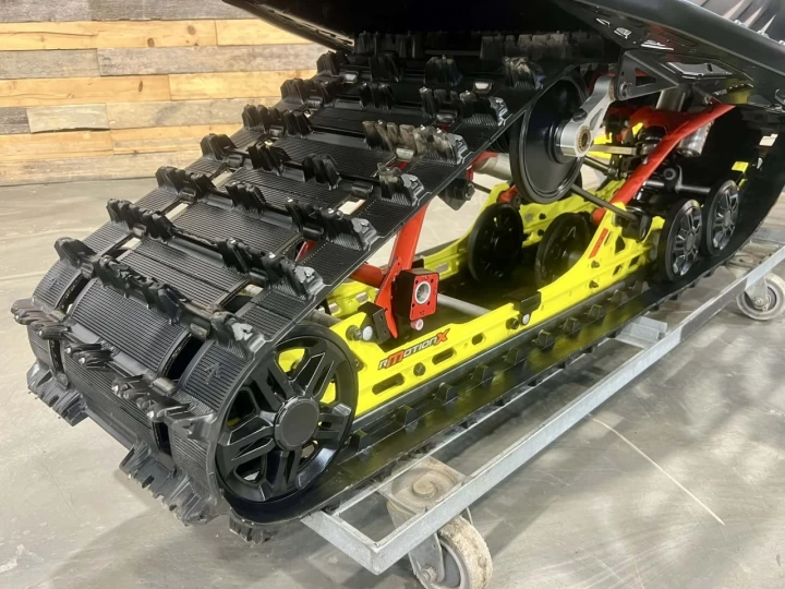 2022 BRP SKI-DOO RENEGADE X-RS 850 E-TEC 137''+ REV GEN4 + COULEUR RARE & CONDITION A1 