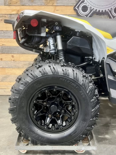 2024 BRP CAN-AM RENEGADE X-XC 1000R EFI + 4WD + DPS + FOX + SEULEMENT 1686 KM + RARE & A1 