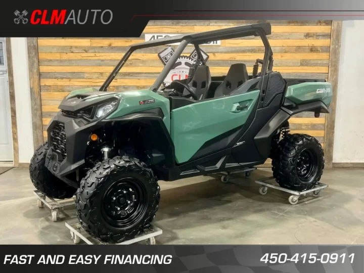 2025 BRP CAN-AM COMMANDER 700 EFI + 4X4 + DPS + BAS KM + 2 X EN INVEMTAIRE 