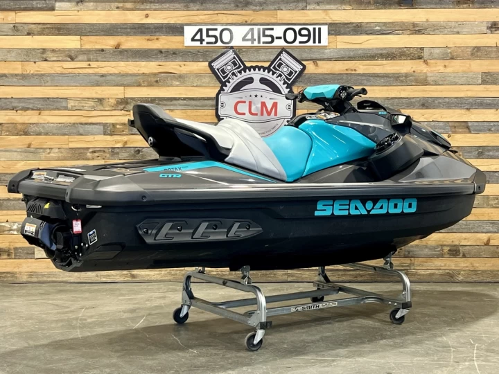 2024 BRP SEA-DOO GTR 230 H.P + I.B.R + V.T.S + AUDIO PREMIUM + 3 PLACES + SEULEMENT 3.7 HEURES 
