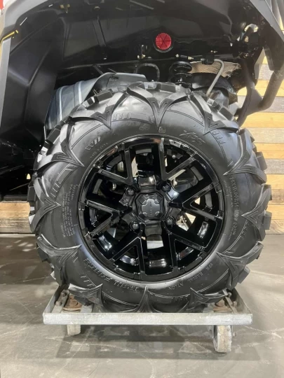 2024 BRP CAN-AM OUTLANDER MAX XT 700 EFI + DPS + 4X4 + SEULEMENT 348 KM + CONDITION A1 