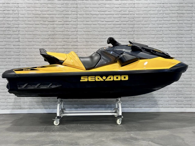 BRP SEA-DOO GTR 230 H.P + IBR + VTS + AUDIO PREMIUM + 3 PASSAGERS + RARE & A1  2023